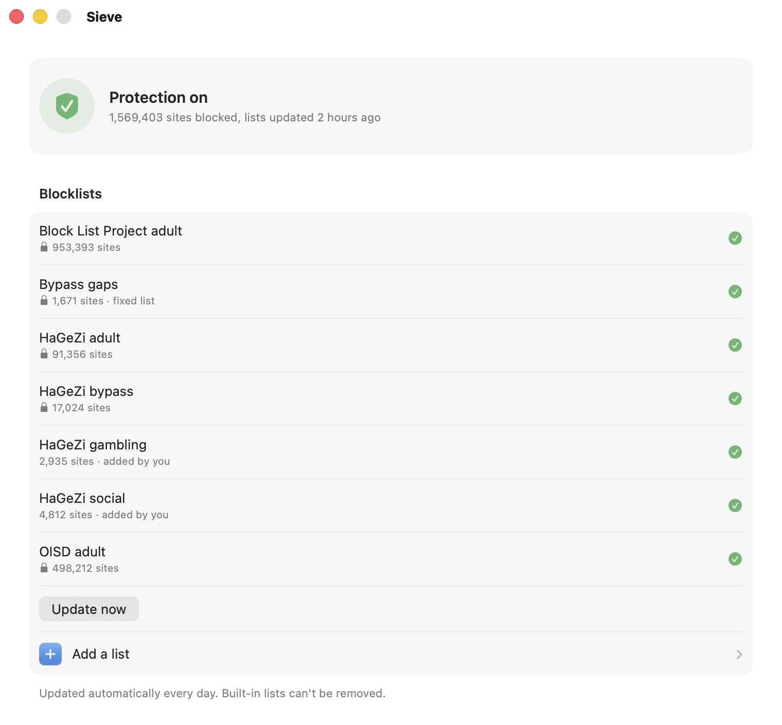 Sieve&rsquo;s main screen on a Mac, showing protection on and its blocklists.